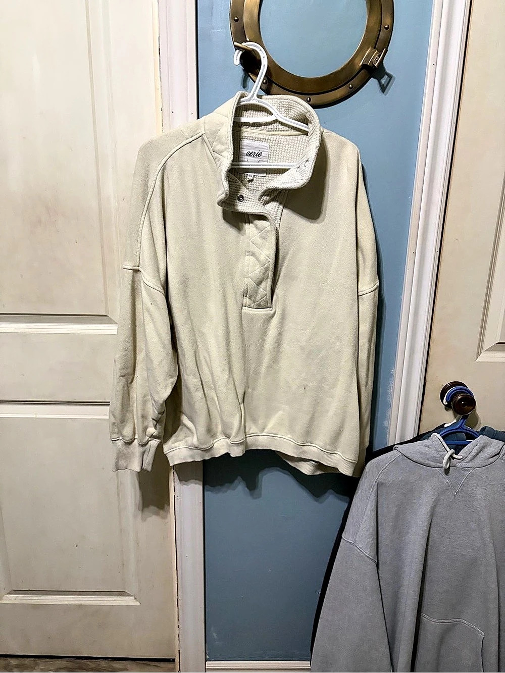 aerie Quarter Snap Sweatshirt Cream Large